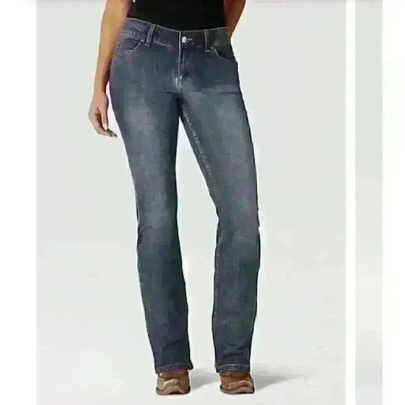 Wrangler Classic bootcut Jean Style 09MWZAH Sz‎ 9 - Picture 1 of 10